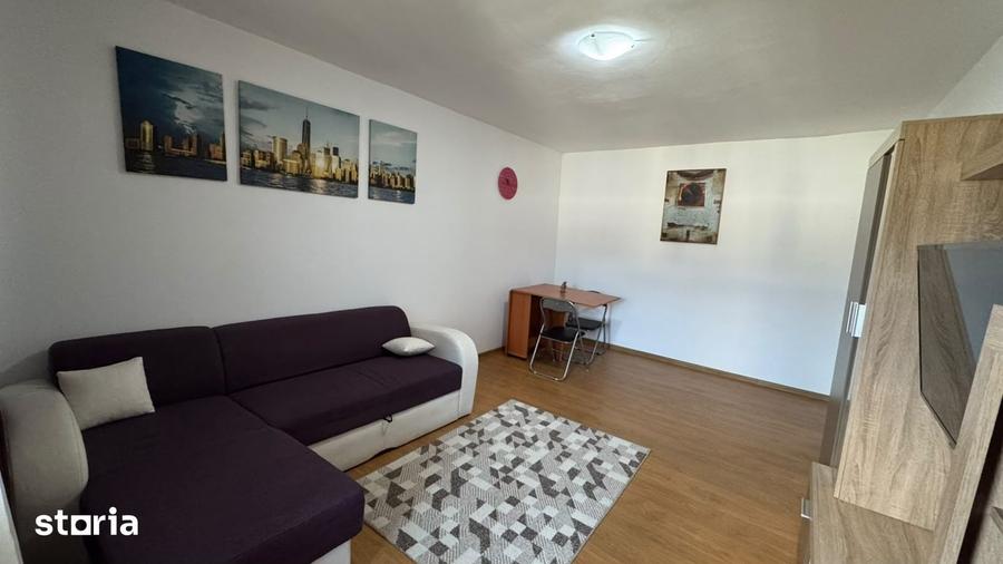 Apartament cu 2 camere decomandat în Energiei