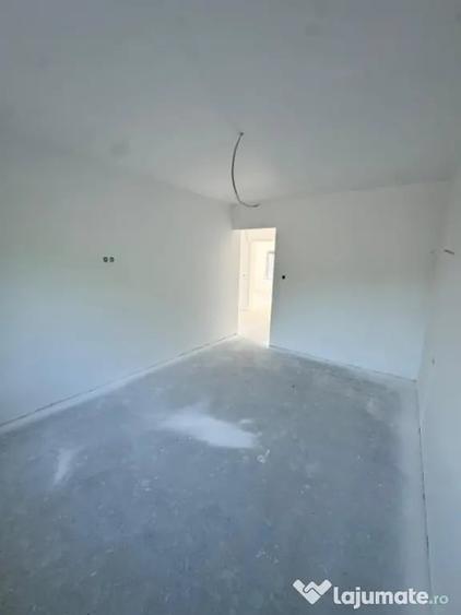 Casă cu 3 camere cu Teren 9000 Mp în Tăuții-Măgherăuș