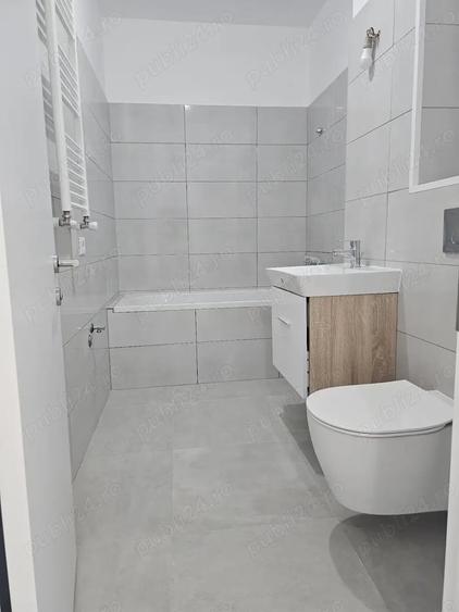 Apartament cu 2 camere semidecomandat în Păcii