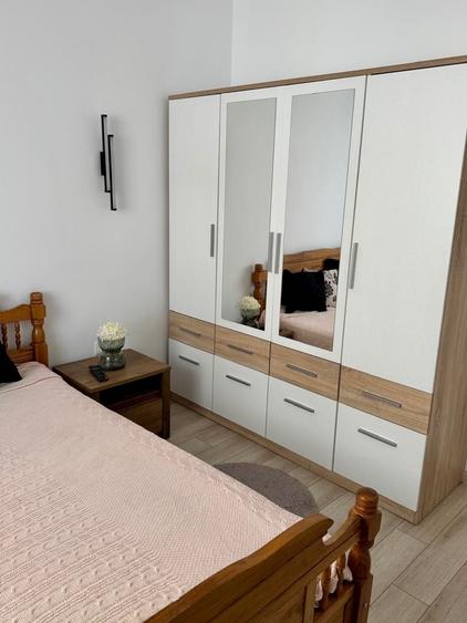 Apartament cu 2 camere decomandat în Lacul Morii