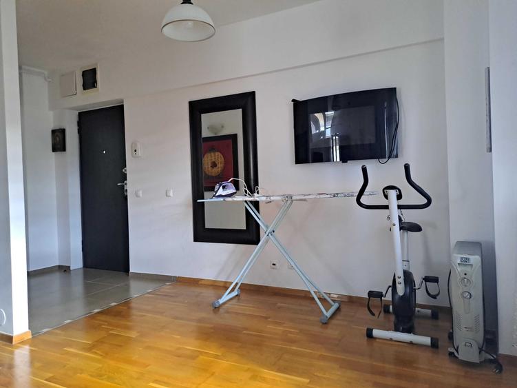 Apartament cu 2 camere decomandat în Județean