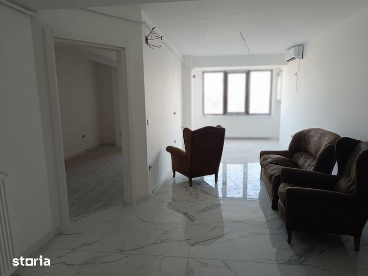 Apartament cu 2 camere în Est