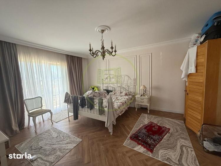 Casă cu 4 camere cu Teren 500 Mp în Malu Mare