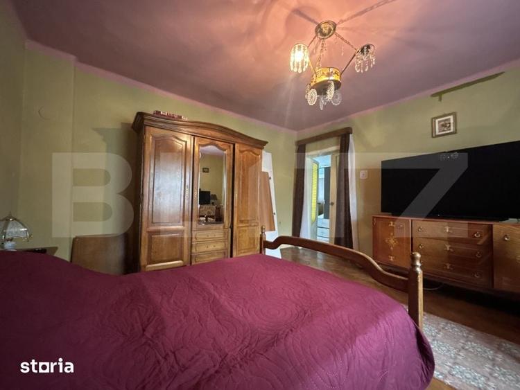 Casă cu 4 camere decomandat cu Teren 174 Mp în Central