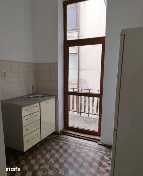 Apartament in vila interbelica, etaj 1, 90 mp, Mo?ilor - 1