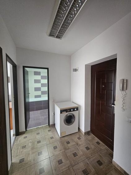 Garsonieră decomandată în Florești