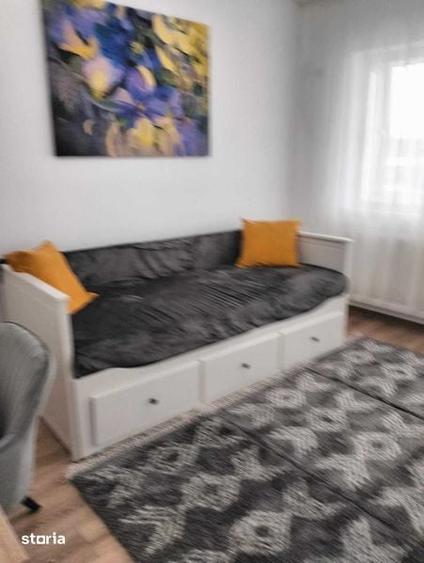Garsonieră decomandată în Zahana