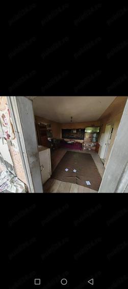 Casă cu Teren 1577 Mp în Horezu