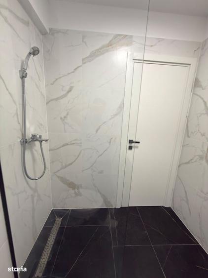 Apartament cu 3 camere în Sisești