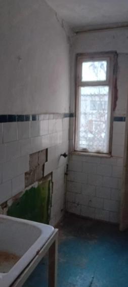 Apartament cu 2 camere nedecomandat în Viziru 1