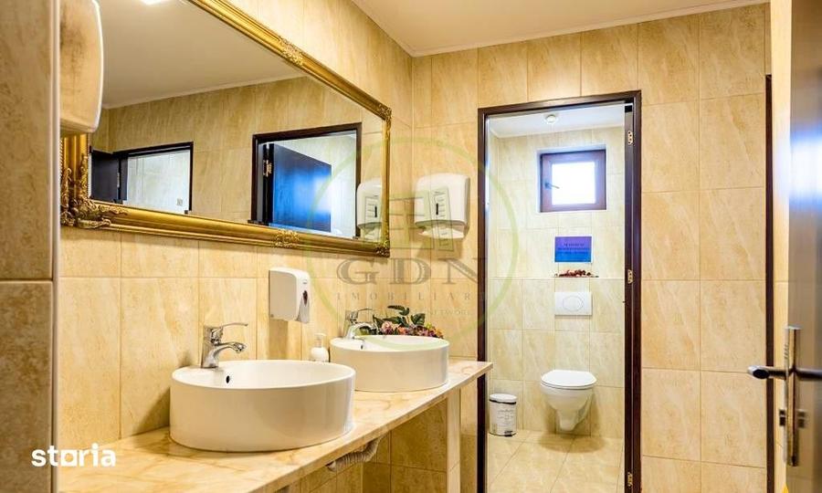 Spațiu comercial, de 510.94 mp, în Central