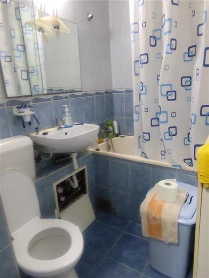 Apartament cu 2 camere semidecomandat, mobilat în Nord