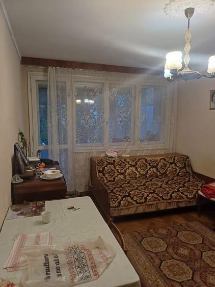 Apartament cu 2 camere semidecomandat în Ultracentral