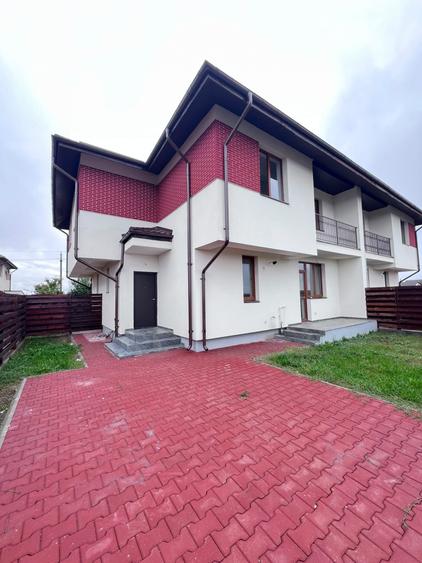 Duplex cu 5 camere cu Canalizare în Bragadiru