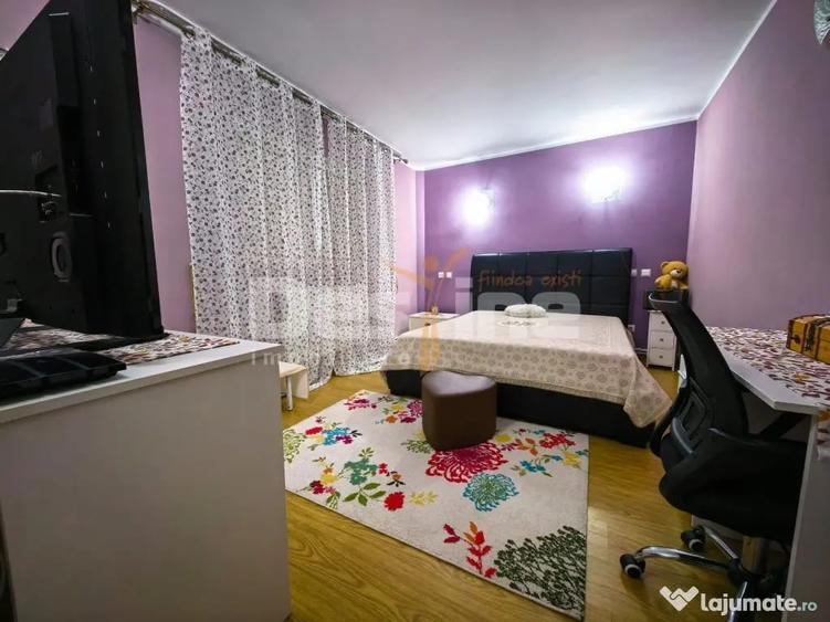 Casă cu 5 camere cu Teren 7200 Mp în Bălteni