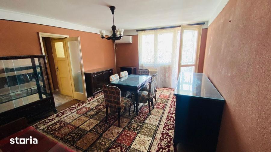 Apartament cu 3 camere în Ștefan cel Mare