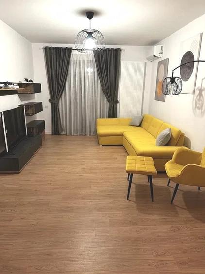 Apartament cu 2 camere decomandat în Eremia