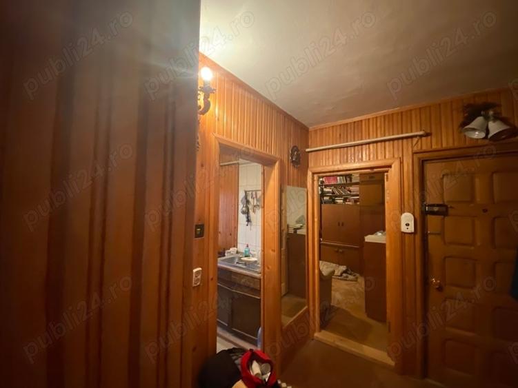 Apartament cu 2 camere decomandat în Curtea de Argeș