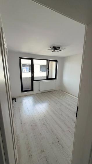Apartament cu 3 camere decomandat în Măgurele