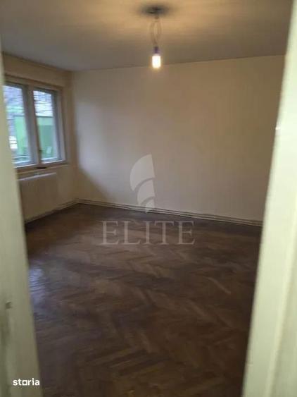 Apartament cu 2 camere decomandat în Plopilor