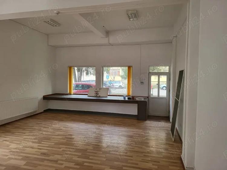 Spațiu comercial, de 20 mp, în Central
