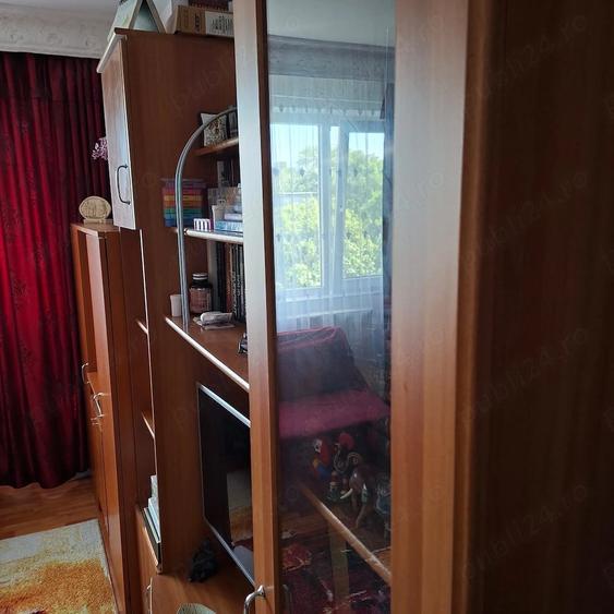 Apartament cu 2 camere semidecomandat în Vest