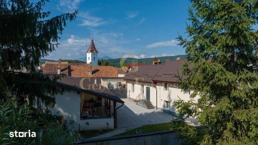 Casă cu 3 camere cu Teren 400 Mp în Vulcan