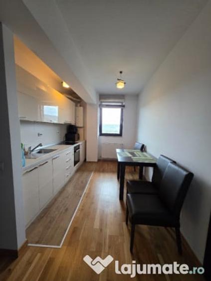 Apartament cu 2 camere decomandat în Borhanci