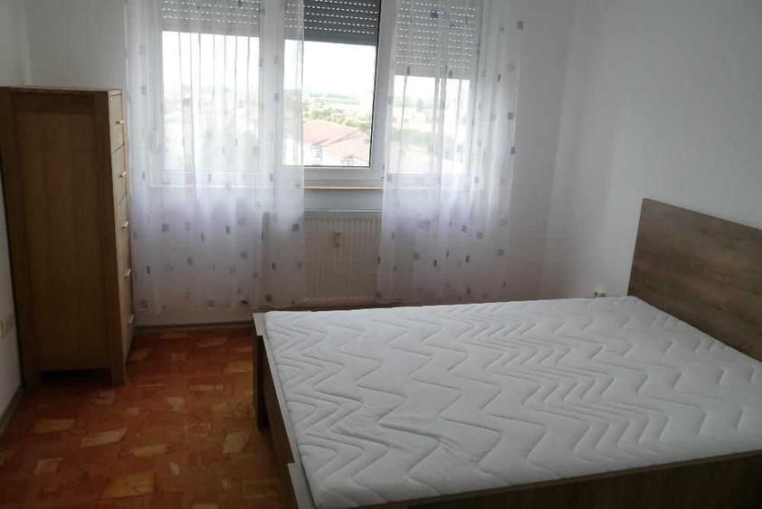 Apartament cu 2 camere decomandat în Uileacu de Munte