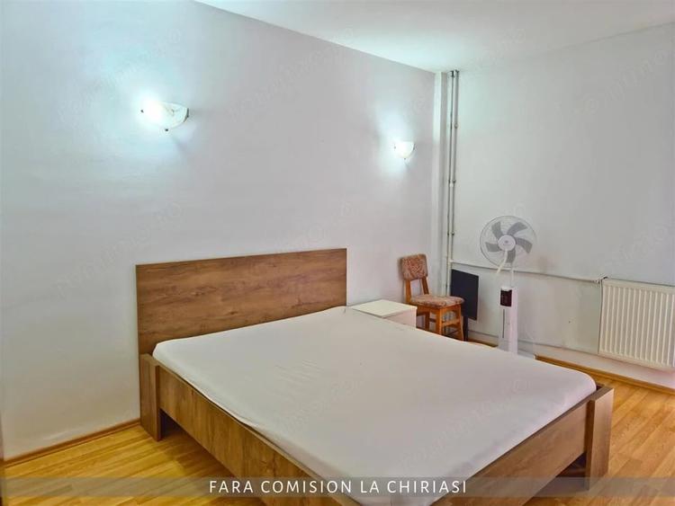 DE INCHIRIAT 2 CAMERE ETAJUL 1 - 13