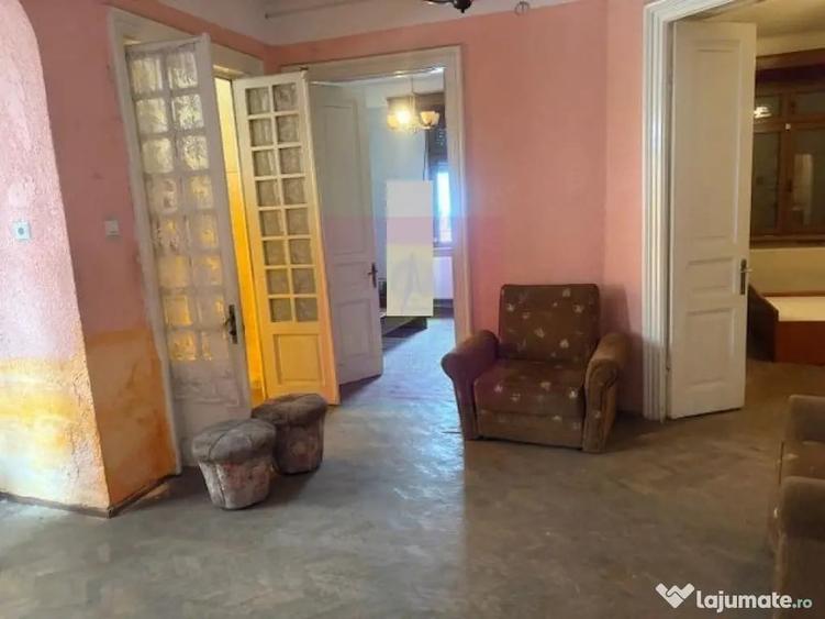 Casă cu 3 camere cu Teren 210 Mp în Floreasca