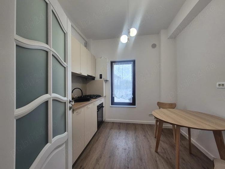 Apartament cu 2 camere decomandat în Exterior Vest