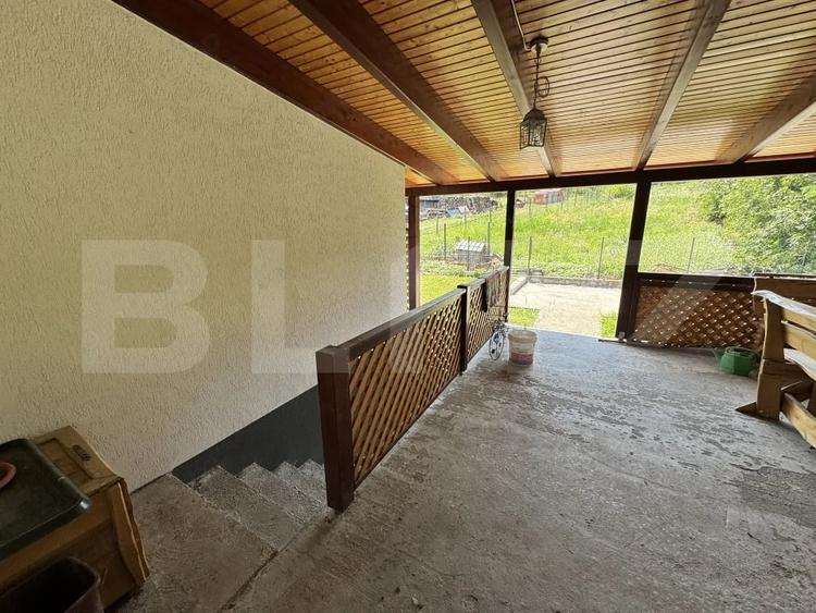 Casă cu Teren 2800 Mp în Guruslău