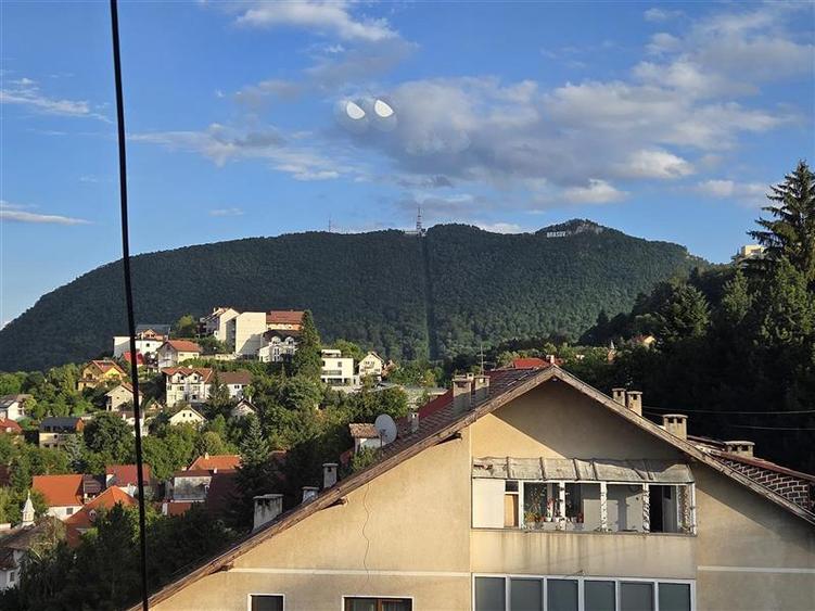 Garsonieră decomandată, mobilată în Ultracentral