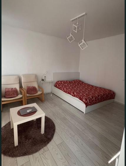 Garsonieră decomandată în Lujerului