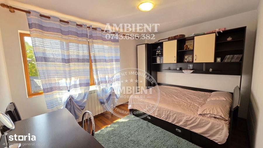 Casă cu 5 camere cu Teren 456 Mp în Central