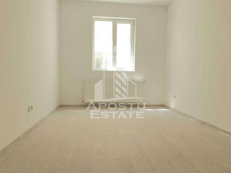 Apartament cu 2 camere semidecomandat în Giroc — fotografia 3