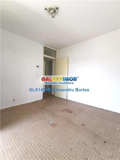 Apartament cu 3 camere decomandat în Militari