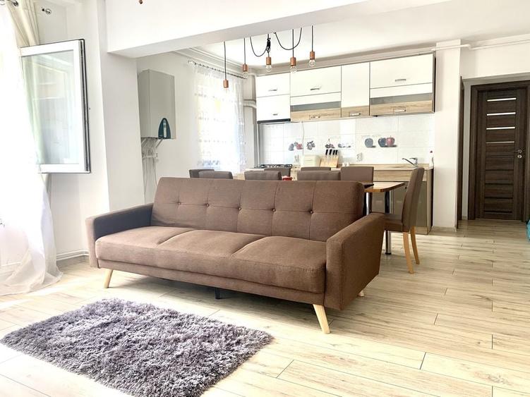 Apartament cu 2 camere decomandat în Răcădău