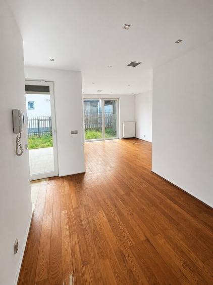 Casă cu 4 camere cu Teren 116 Mp în Tunari