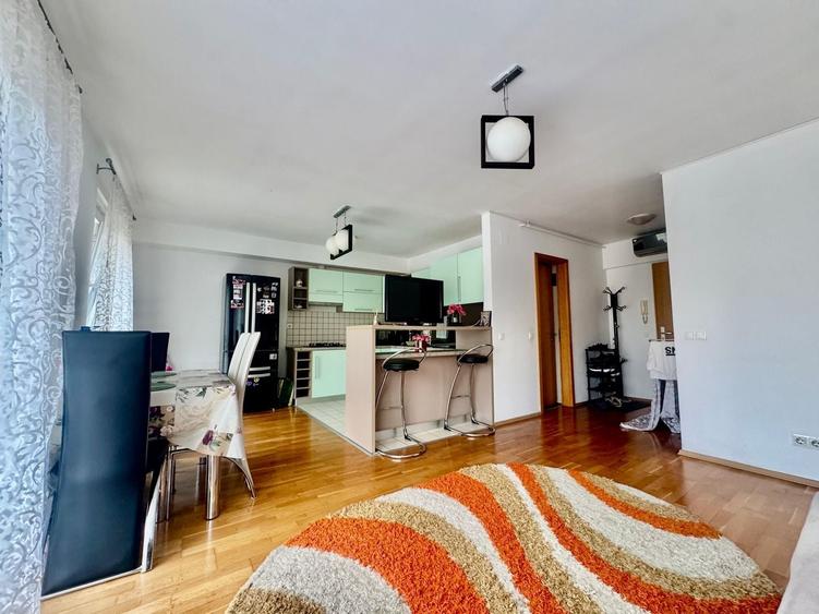 Apartament cu 2 camere semidecomandat în Central