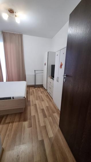 Apartament cu 2 camere decomandat în Berceni