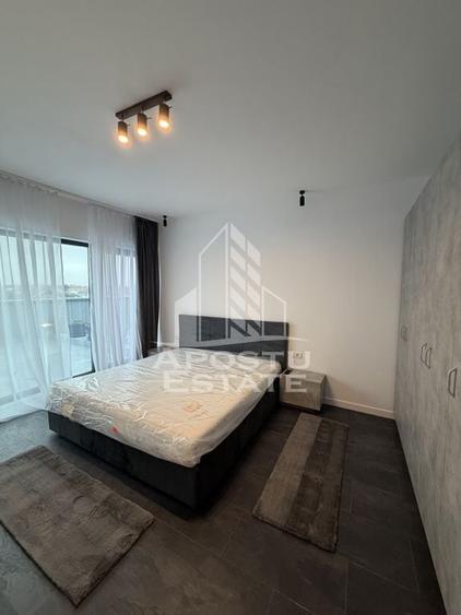Apartament cu 3 camere decomandat în Dumbrăvița