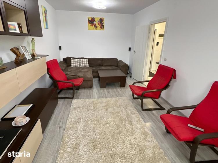 Apartament cu 3 camere decomandat în Dobroești