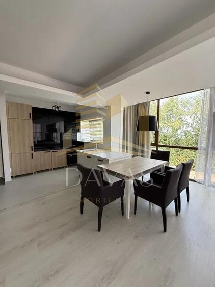 Apartament cu 3 camere semidecomandat, mobilat în Făget