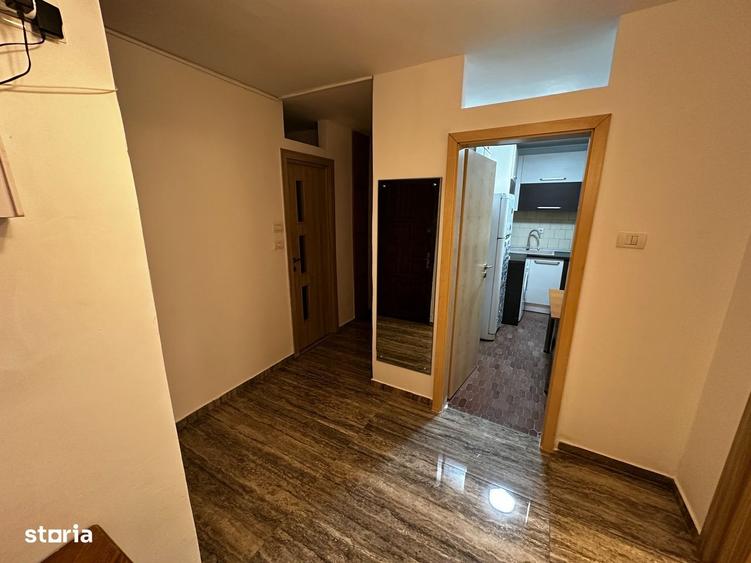 Apartament cu 3 camere decomandat în Militari
