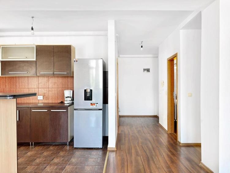 Birou, de 105.87000274658 mp, în Complex Studențesc