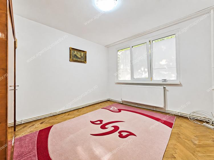 Apartament cu 2 camere semidecomandat în Micro 16