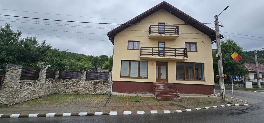 Spațiu comercial, de 120 mp, în Central