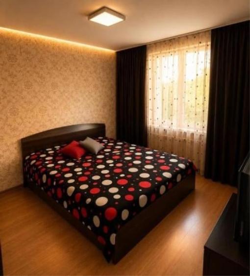 91900euro -2camere -53mp- Sebastian - bloc 1983 - 7